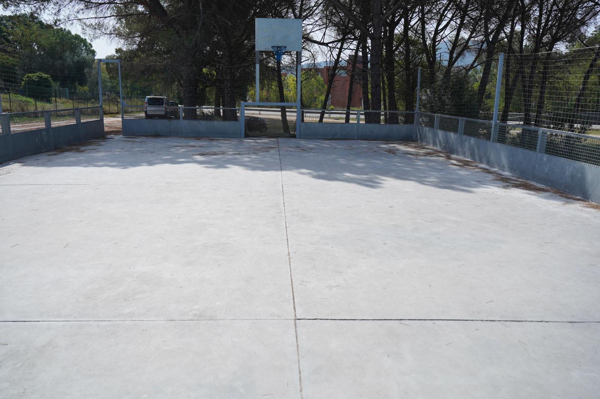 Camping Vila Village Sant Feliu de Buixalleu 外观 照片