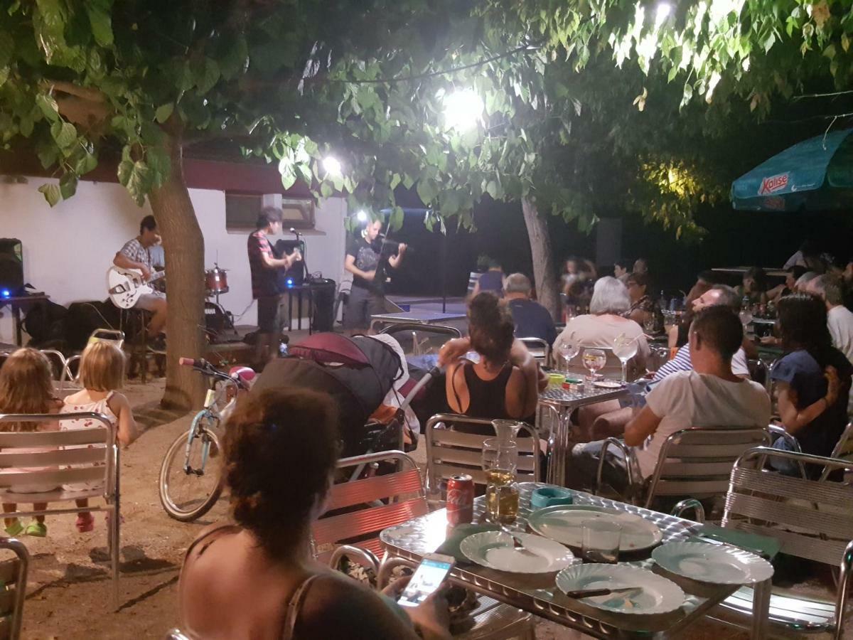 Camping Vila Village Sant Feliu de Buixalleu 外观 照片
