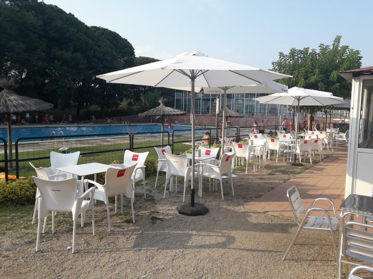 Camping Vila Village Sant Feliu de Buixalleu 外观 照片